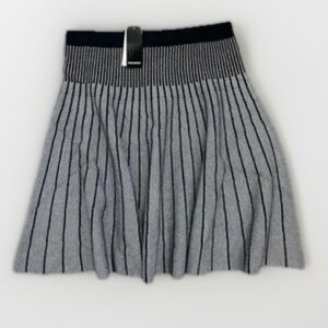 PREMISE Pullon Skirt Womens Size S Black White Striped A Line Knit Modern Chic
